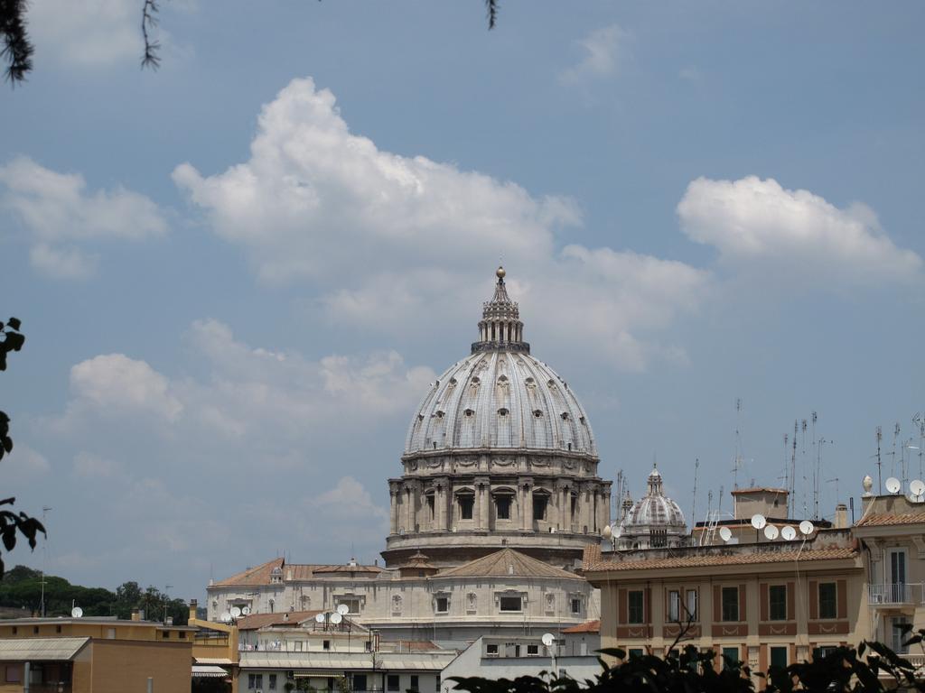 Ferrari Al Vaticano Rom Exteriör bild